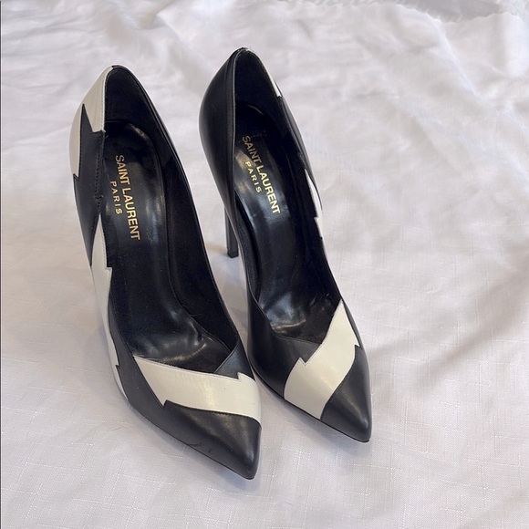 Saint Laurent Italian designer leather Black and White Women's Heel pumps.